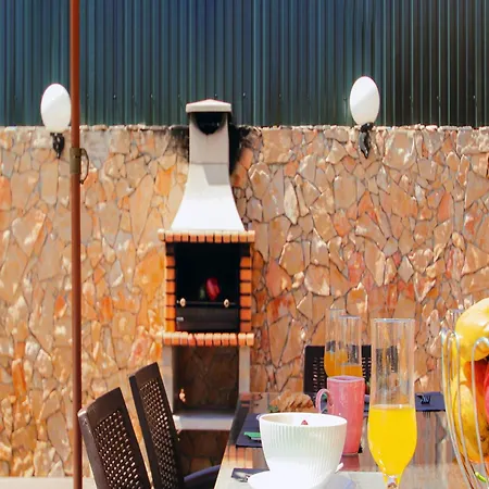 Villa In Algarve Near Golden Beaches * Albufeira