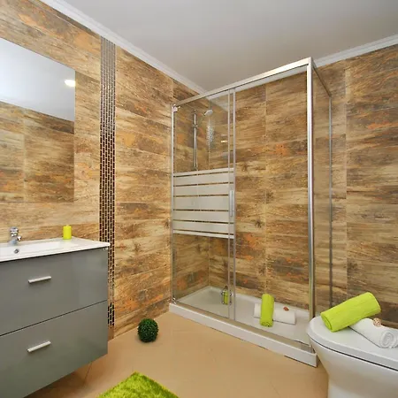 Villa Villa In Algarve Near Golden Beaches *