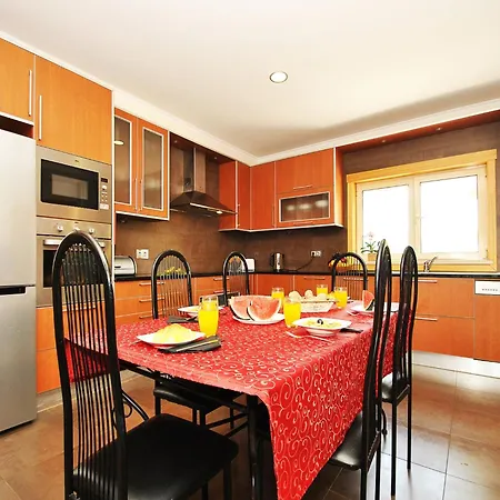 Villa In Algarve Near Golden Beaches فيلة